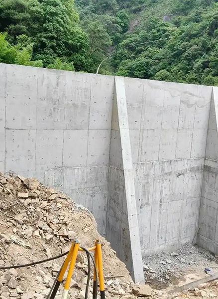 晋中左权县重力式挡土墙